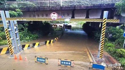 带你看吃瓜群众说说,网络舆论场中的旁观者与参与者