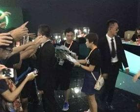 吃瓜群众cj的微博视频,微博视频背后的惊人真相